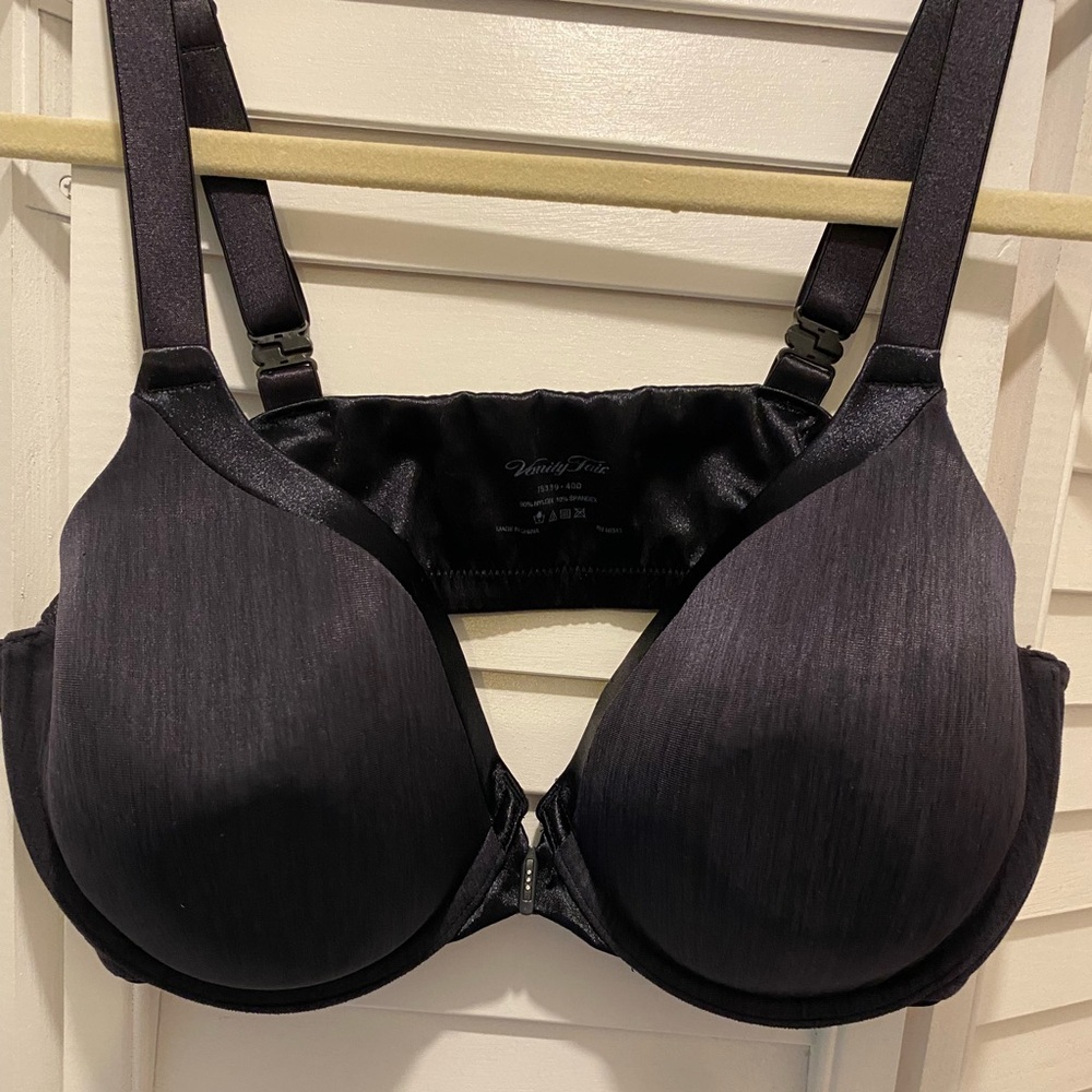 VANITY FAIR Illumination “Front Closure Underwire Bra” Size 40D Black EUC